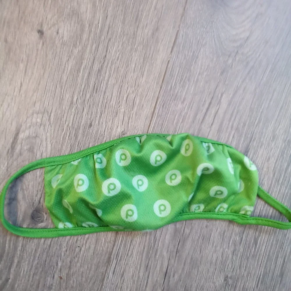 EUC UNISEX Publix face mask
